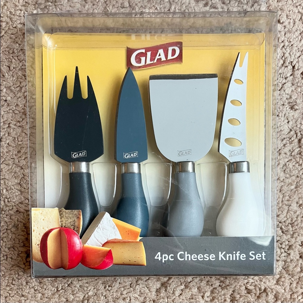 Brand New Cheese Knife Set